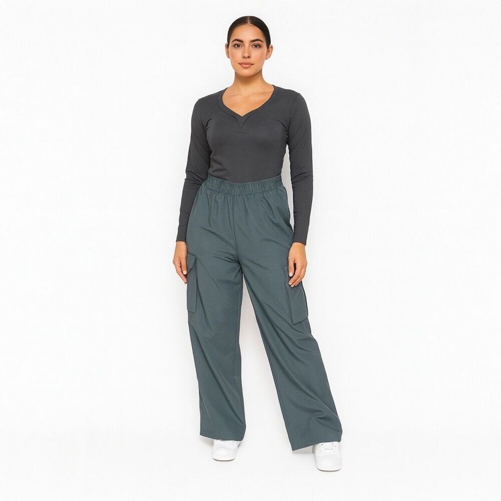 SHEIN Solid Gray Cargo Pants 100% Polyester wide leg bell bottoms elastic L